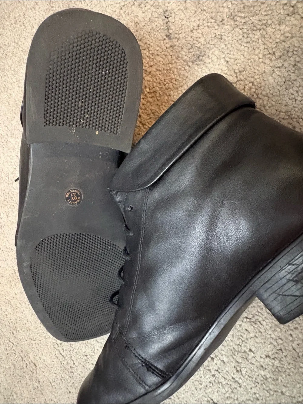 St. John's Bay Black Leather Chukka Lace-Up Boots